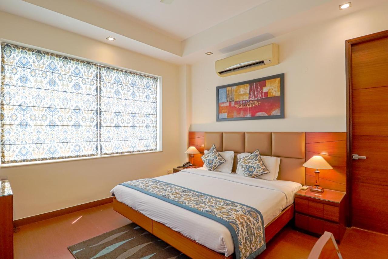 Ahuja Residency Noida Lägenhet Exteriör bild