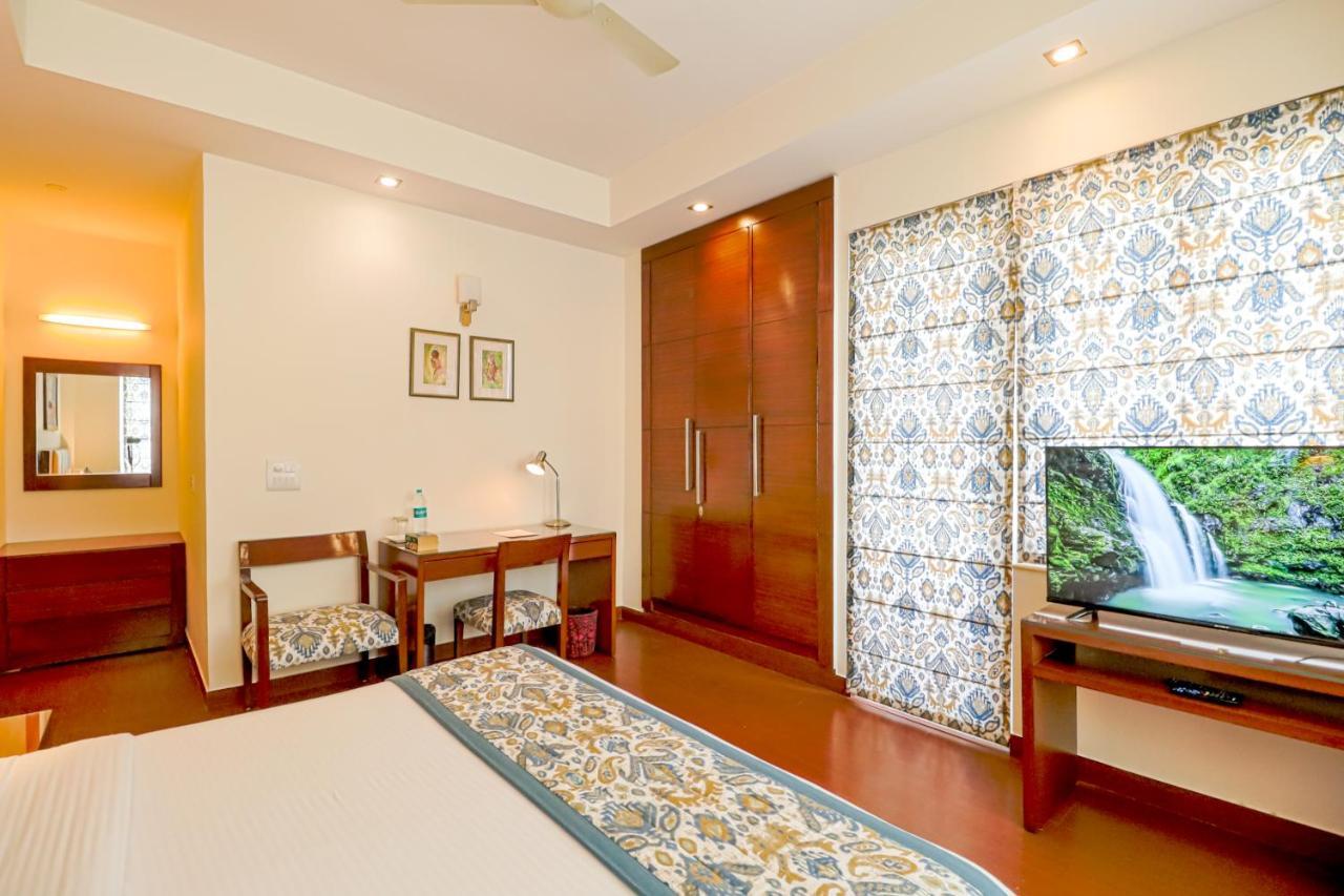 Ahuja Residency Noida Lägenhet Exteriör bild